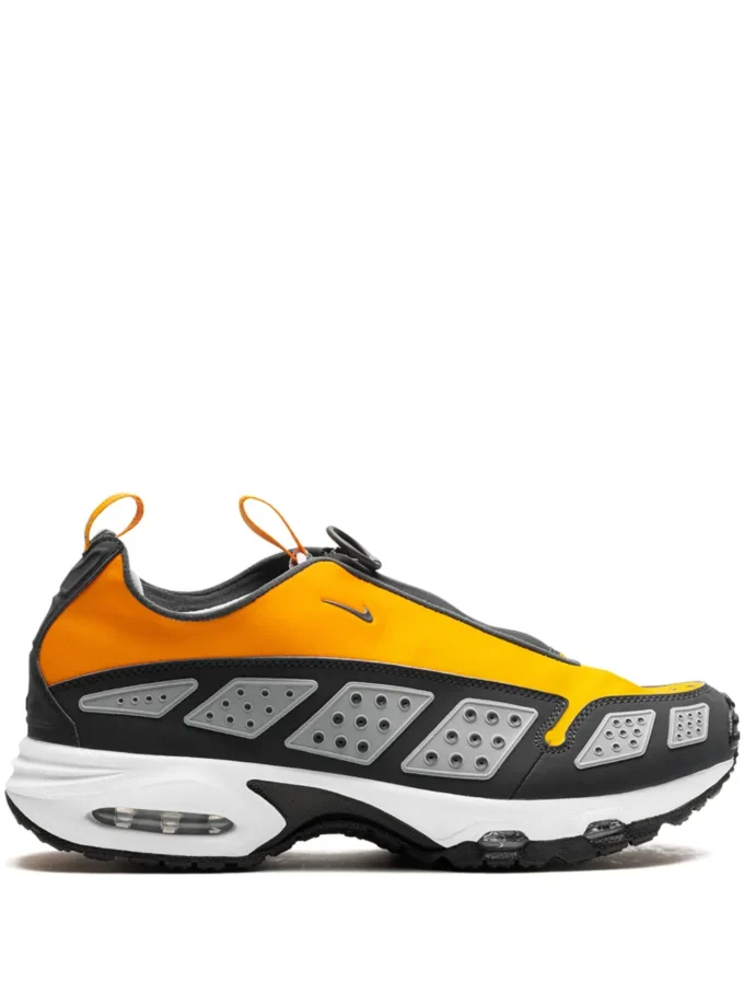 Air Max Sunder “Canyon Gold Deep Ocean”